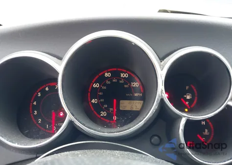 2004 Toyota Matrix Xr z USA, uszkodzony, nr VIN 2T1LR32E84C175346